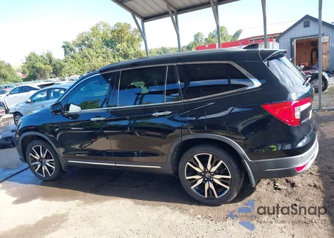 2019 Honda Pilot Touring из США, поврежденный, VIN 5FNYF6H68KB036990